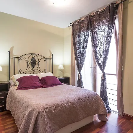 Estrelitzia Apartment